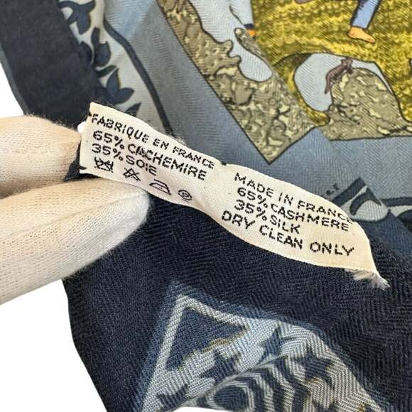 HERMES Blue Scarf - Picture 12 of 16